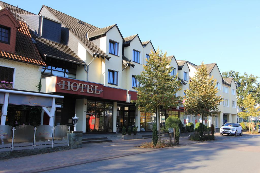 Akzent Hotel Jonathan Lippstadt Exterior foto