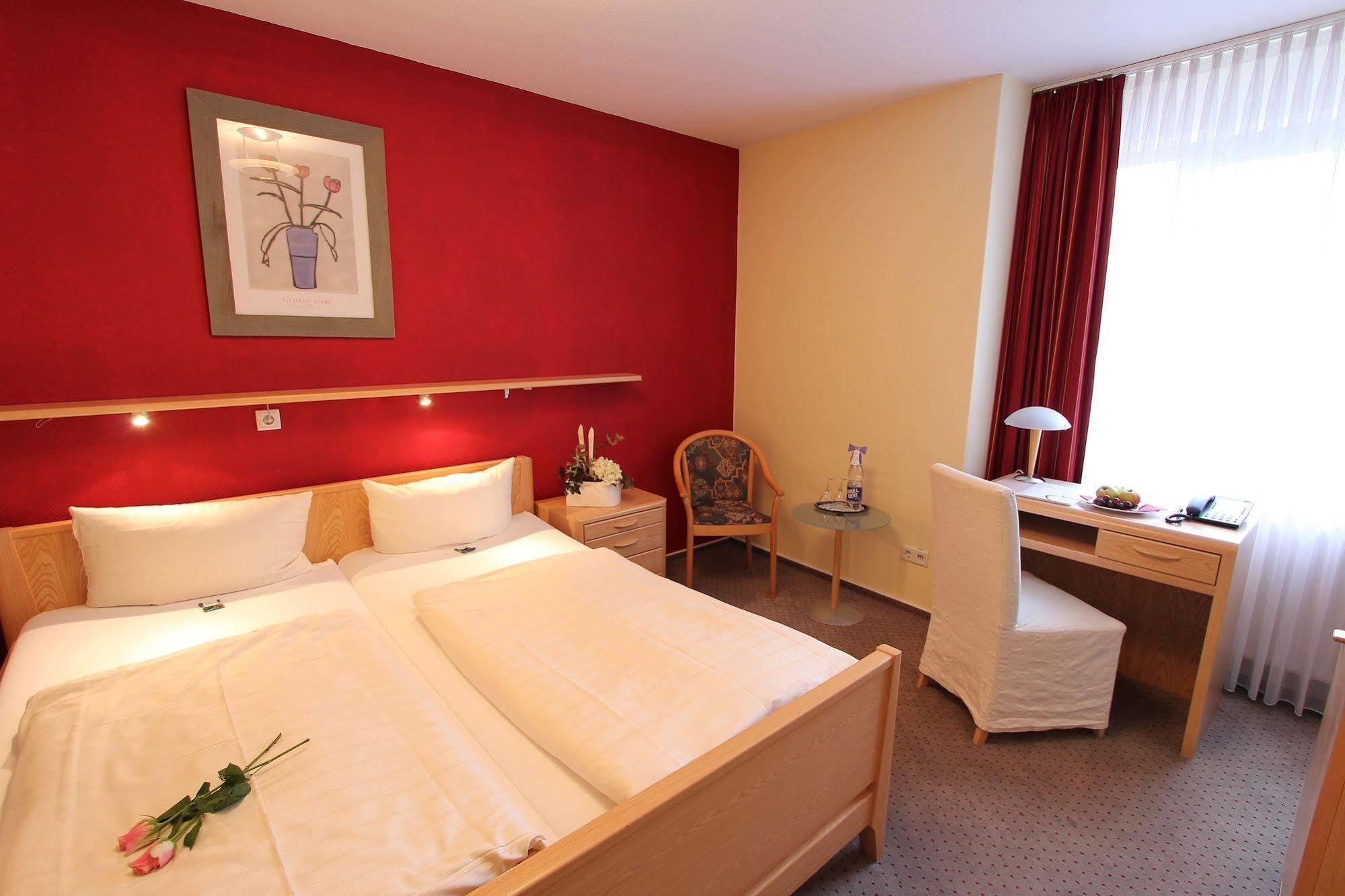 Akzent Hotel Jonathan Lippstadt Exterior foto